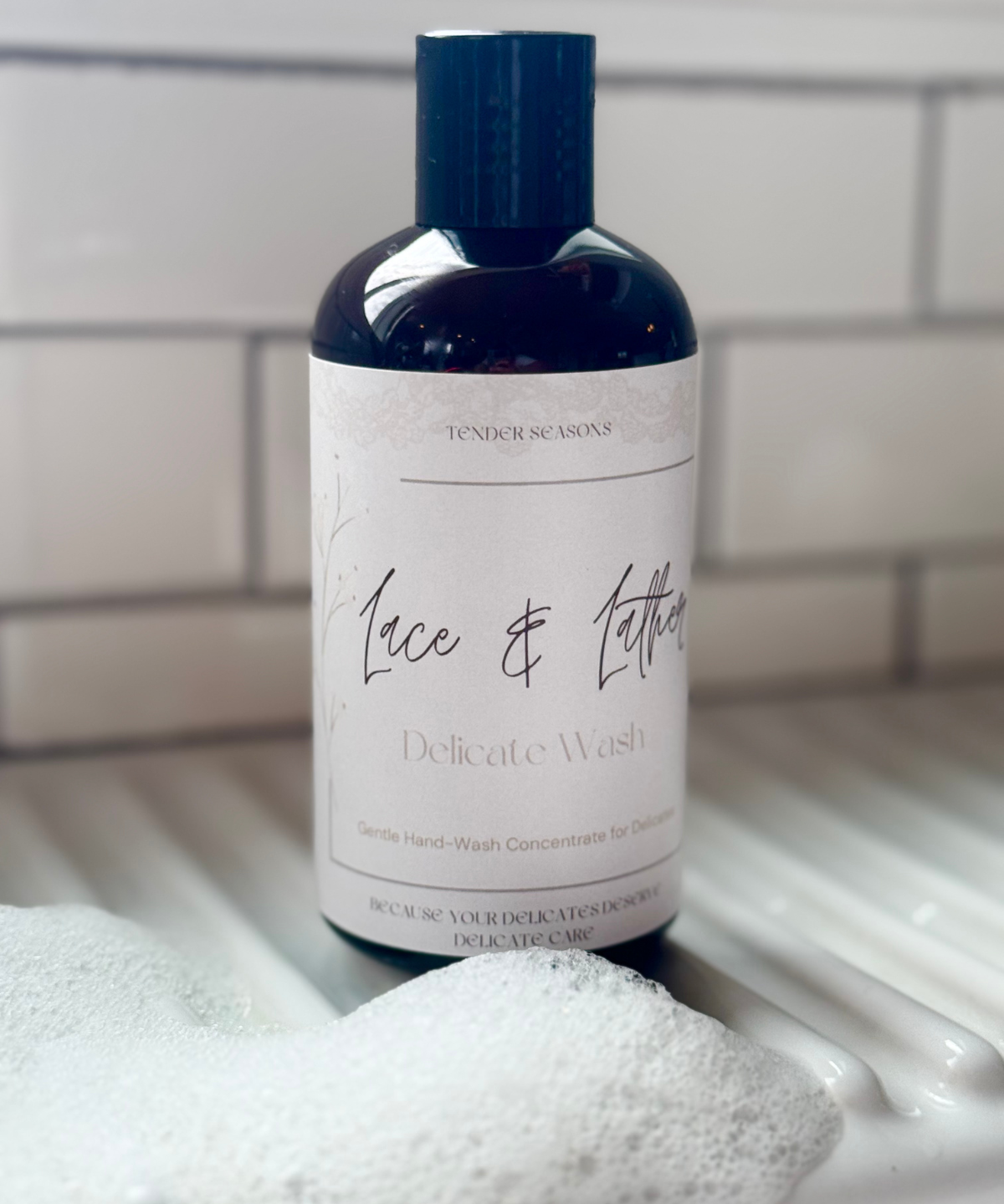 Lace & Lather Delicate Wash